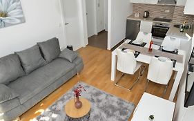 Apartment Leon Sa Privatnim Parkingom